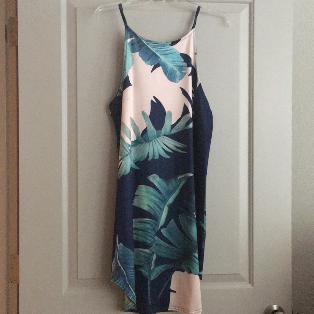 Tropical dress - Picture 2 of 4